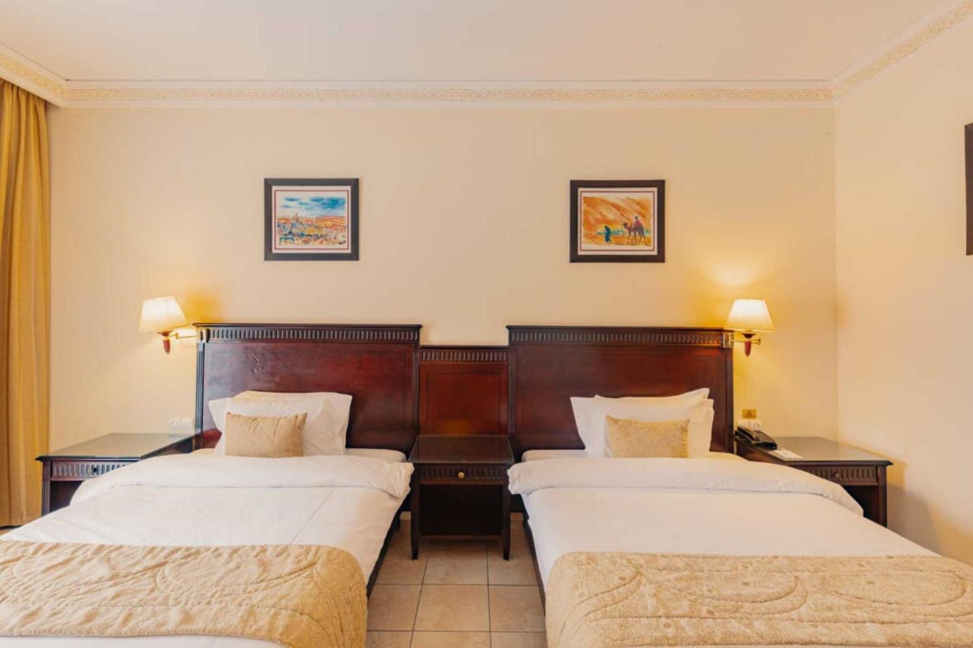 Grand Mogador Agdal & Spa Marrákes Kültér fotó A room at the hotel